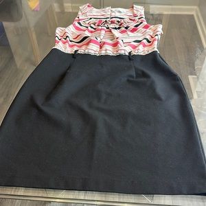 Women’s dress size L